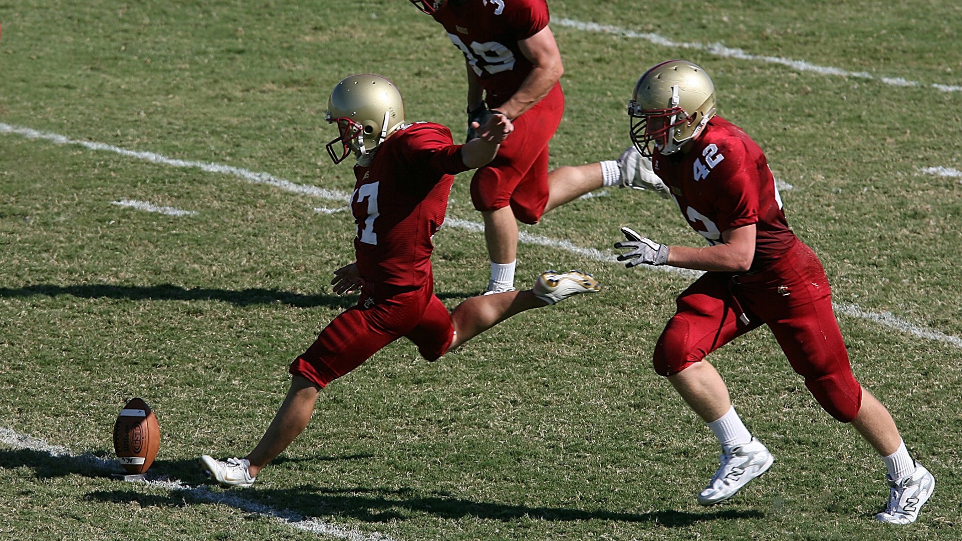 “德甲高潮不断，决战战火一触即发”，德甲收官战