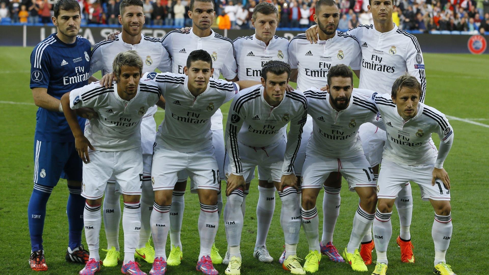 “铁血战士”——车手面对困难与挑战的奋战瞬间，铁血战士机车